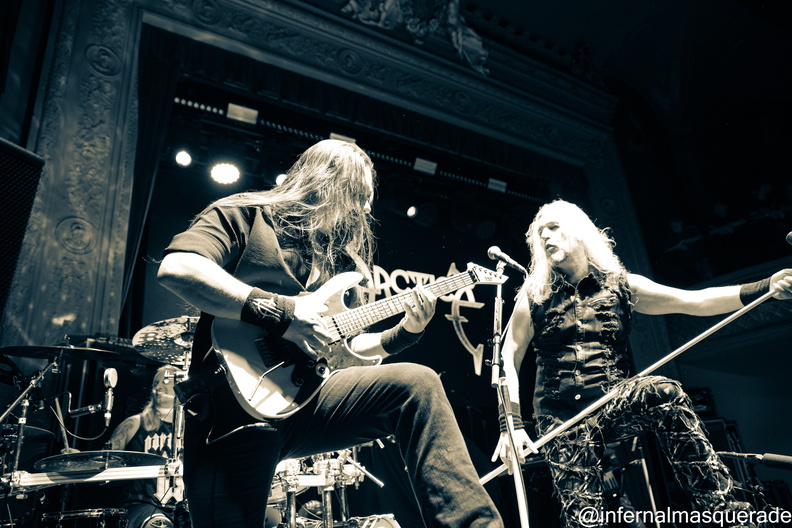 Symphony_X-Sonata_Arctica_2025-11.jpg